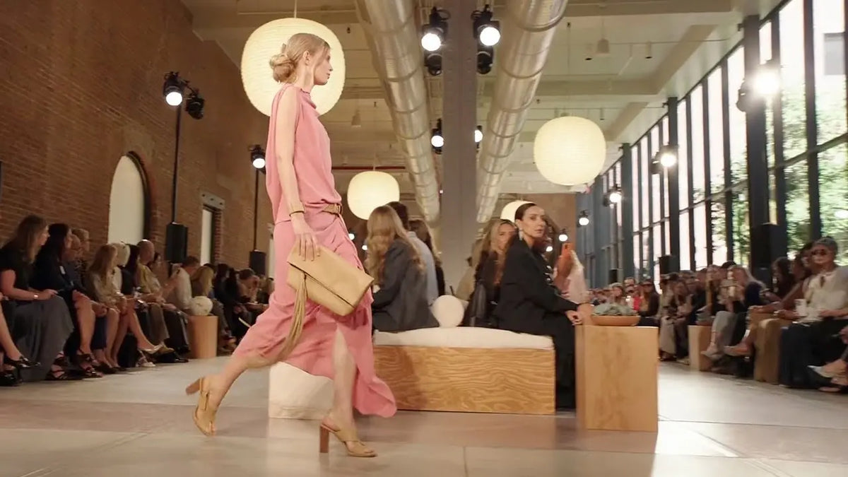 Michael Kors vs Marc Jacobs : quel créateur choisir pour un style iconique ?